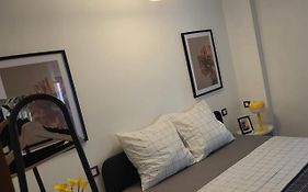 Spacious Town House With Balcony