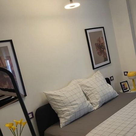 Spacious Town House With Balcony Montagnac  Exterior photo
